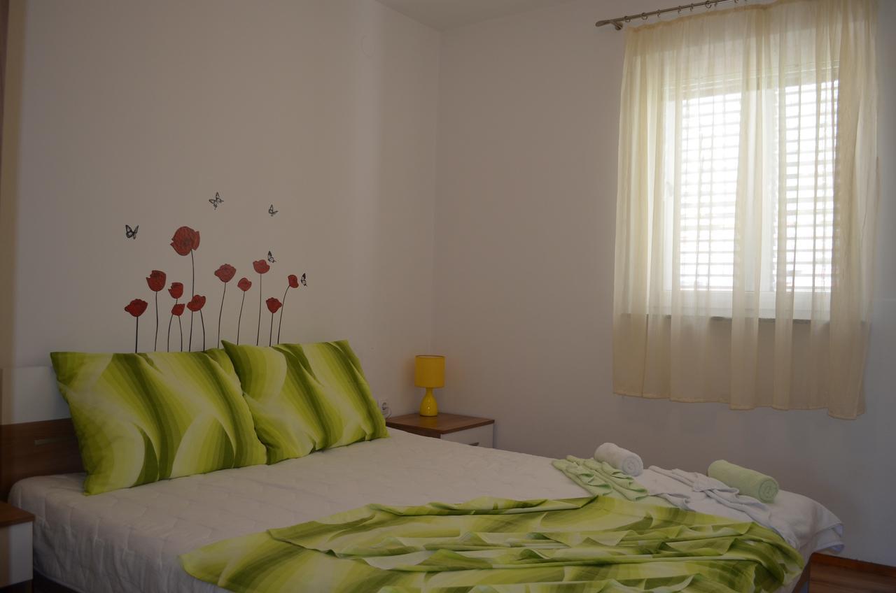 Apartments Mare I バスカ エクステリア 写真